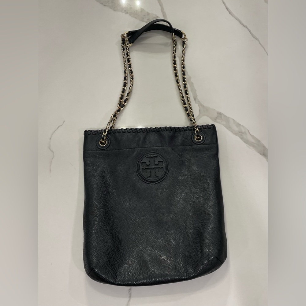 Tory Burch Women's Black Leather Marion
convertible crossbody purse